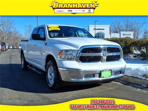 2019 RAM 1500 SLT