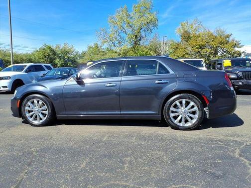 2019 Chrysler 300 Limited