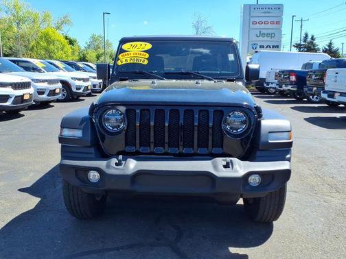 Black Clearcoat 2022 Jeep Wrangler Unlimited Sport