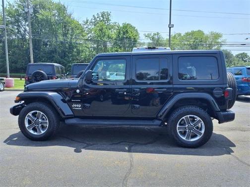 2022 Jeep Wrangler Unlimited Sahara