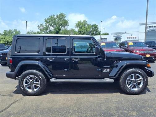 2022 Jeep Wrangler Unlimited Sahara