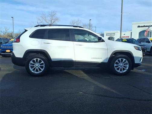 2022 Jeep Cherokee Latitude Lux