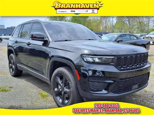 2023 Jeep Grand Cherokee Altitude