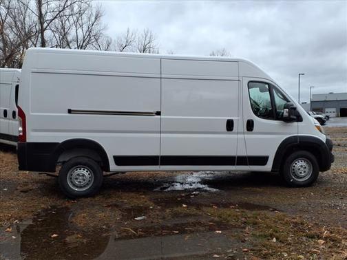 2025 RAM ProMaster 2500 Tradesman