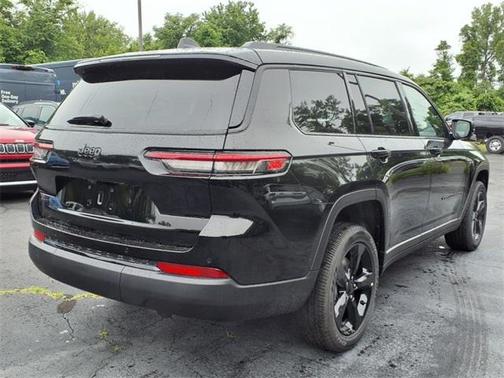 2025 Jeep Grand Cherokee L Altitude