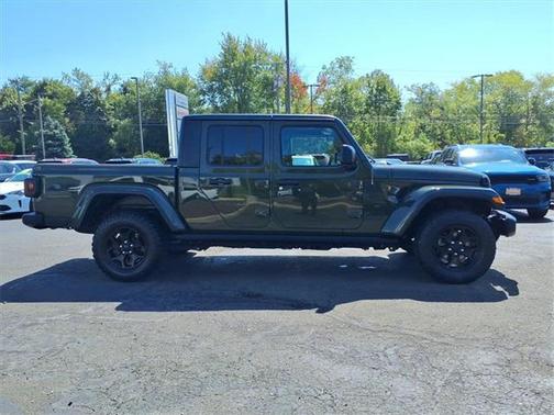 2022 Jeep Gladiator Willys