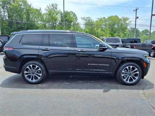 2022 Jeep Grand Cherokee L Overland