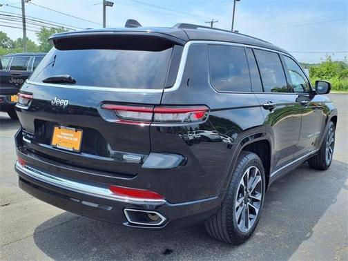 2022 Jeep Grand Cherokee L Overland