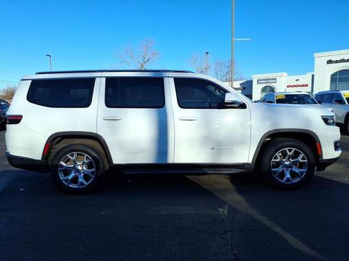 2022 Jeep Wagoneer Series II