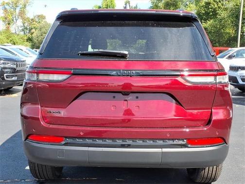 2025 Jeep Grand Cherokee Altitude