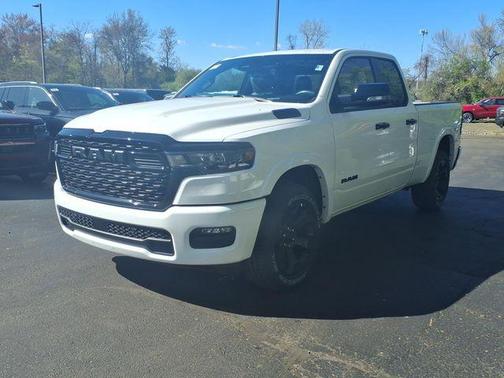 Bright White Clearcoat 2026 RAM 1500 Big Horn/Lone Star