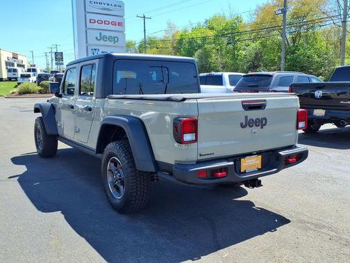 Limited Edition Gobi Clearcoat 2022 Jeep Gladiator Rubicon