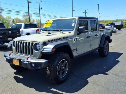 Limited Edition Gobi Clearcoat 2022 Jeep Gladiator Rubicon