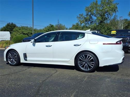2019 Kia Stinger Base