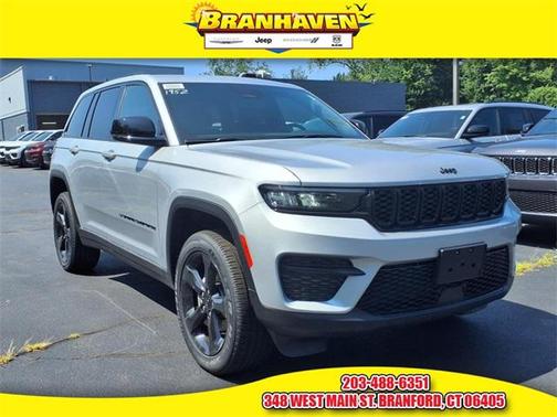 2025 Jeep Grand Cherokee Altitude