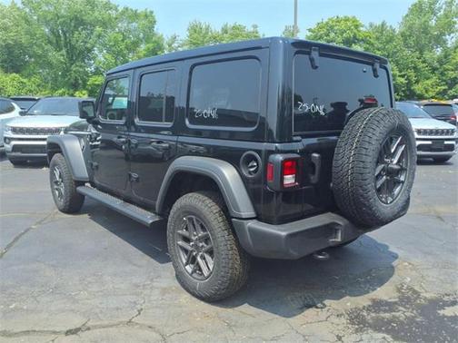 2025 Jeep Wrangler Sport S