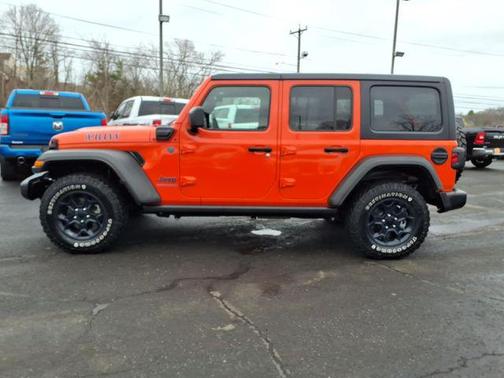 Punkn Metallic Clearcoat 2023 Jeep Wrangler 4xe Base