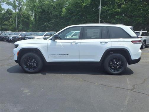 2025 Jeep Grand Cherokee Altitude