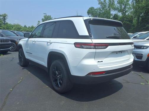 2025 Jeep Grand Cherokee Altitude