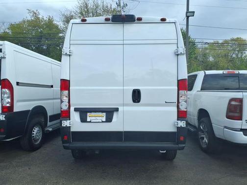 Bright White Clearcoat 2023 RAM ProMaster 2500 High Roof
