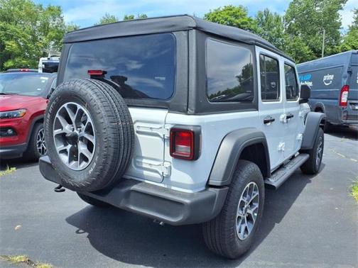 2025 Jeep Wrangler Sport S