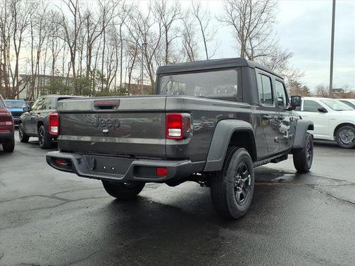 2026 Jeep Gladiator Sport