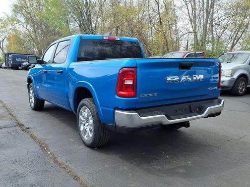 Hydro Blue Pearlcoat 2026 RAM 1500 Big Horn/Lone Star