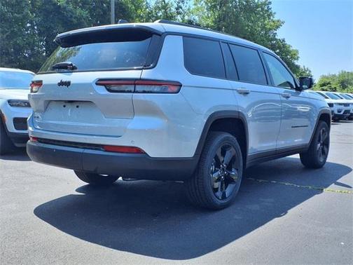 2025 Jeep Grand Cherokee L Altitude