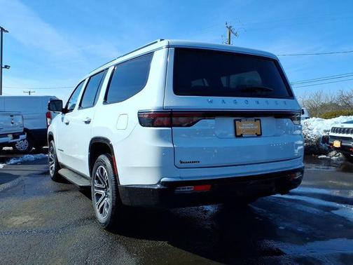 2024 Jeep Wagoneer Series II