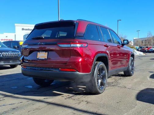 2023 Jeep Grand Cherokee Altitude