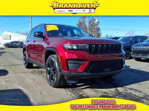 2023 Jeep Grand Cherokee Altitude