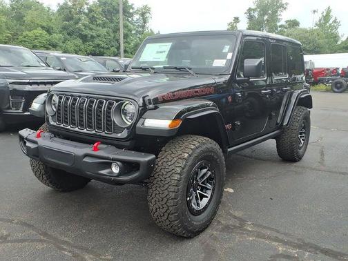 Black Clearcoat 2026 Jeep Wrangler Rubicon