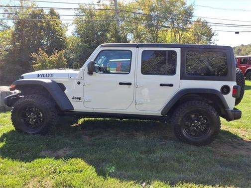 2025 Jeep Wrangler Willys