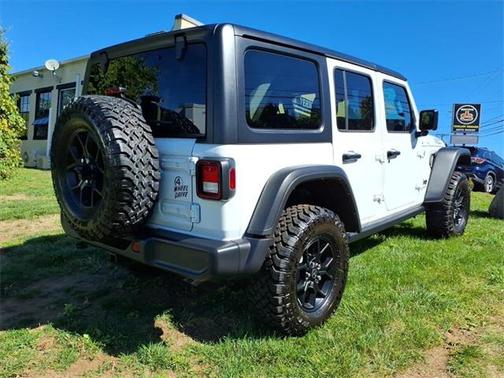 2025 Jeep Wrangler Willys