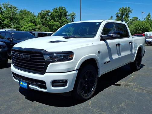 Bright White Clearcoat 2026 RAM 1500 Laramie
