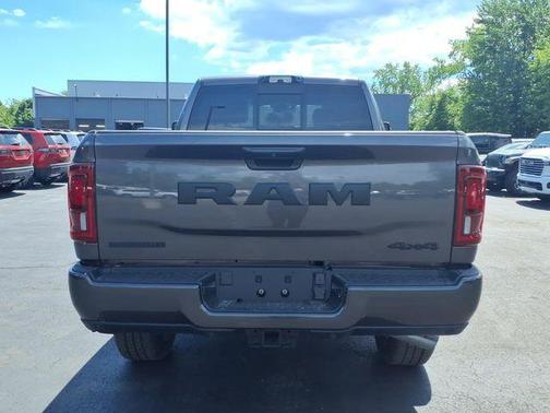 Granite Crystal Metallic Clearcoat 2026 RAM 2500 Big Horn