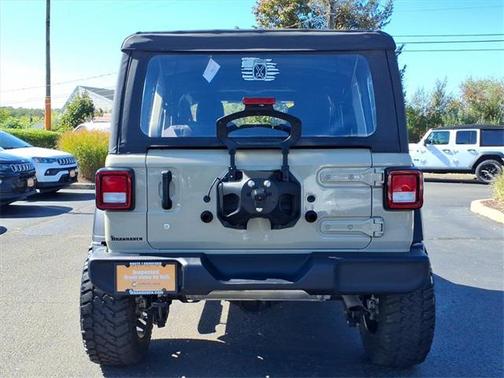 2022 Jeep Wrangler Unlimited Sport