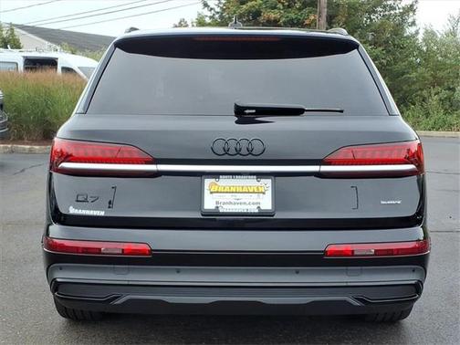 2021 Audi Q7 55 Prestige