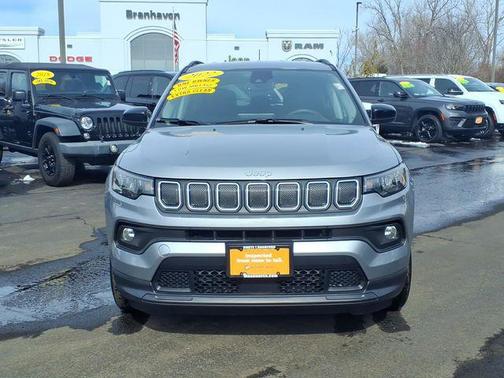 2022 Jeep Compass Latitude