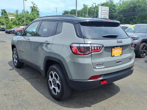 Sting-Gray Clearcoat 2022 Jeep Compass Trailhawk