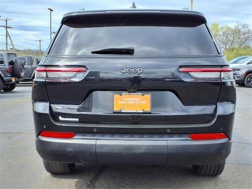 2022 Jeep Grand Cherokee L Altitude