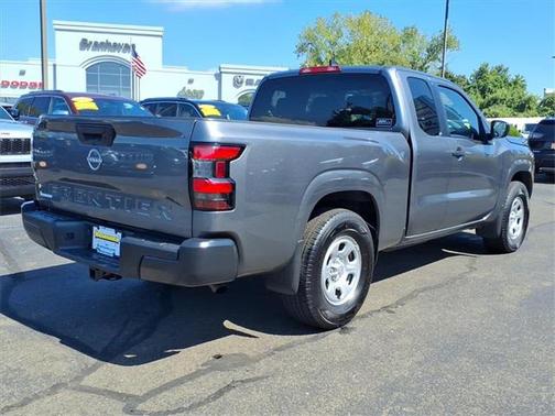 2024 Nissan Frontier S