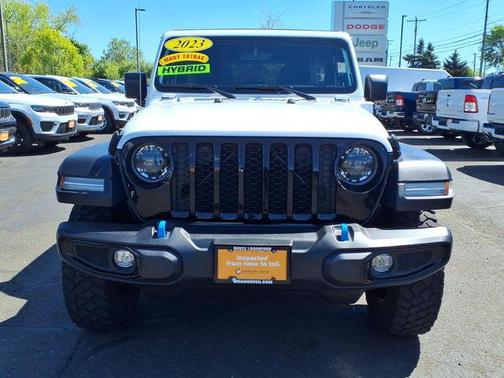 Bright White Clearcoat 2023 Jeep Wrangler 4xe Willys