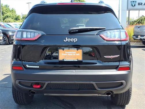 2022 Jeep Cherokee Trailhawk