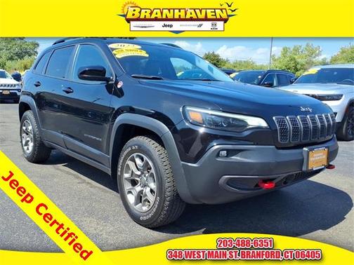 2022 Jeep Cherokee Trailhawk