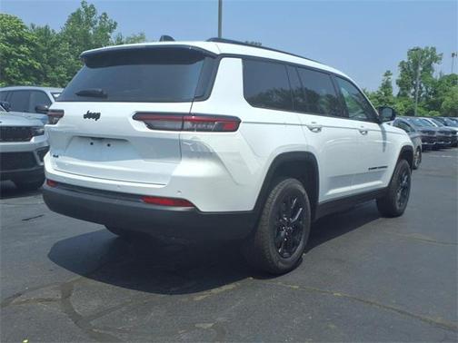 2025 Jeep Grand Cherokee L Altitude