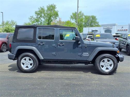 2017 Jeep Wrangler Unlimited Sport