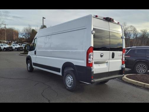 2025 RAM ProMaster 2500 Tradesman