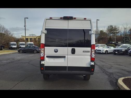 2025 RAM ProMaster 2500 Tradesman