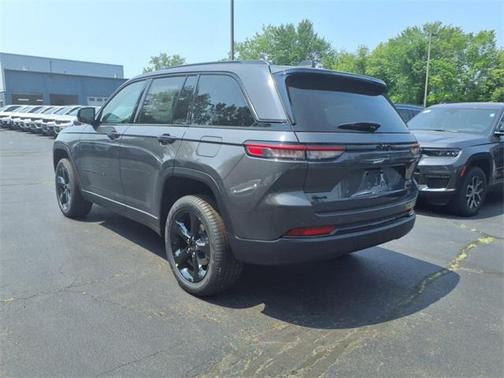 2025 Jeep Grand Cherokee Limited X